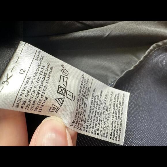 Banana Republic Navy and White Dotted Button Front Blazer SIZE 12 - Picture 3 of 7